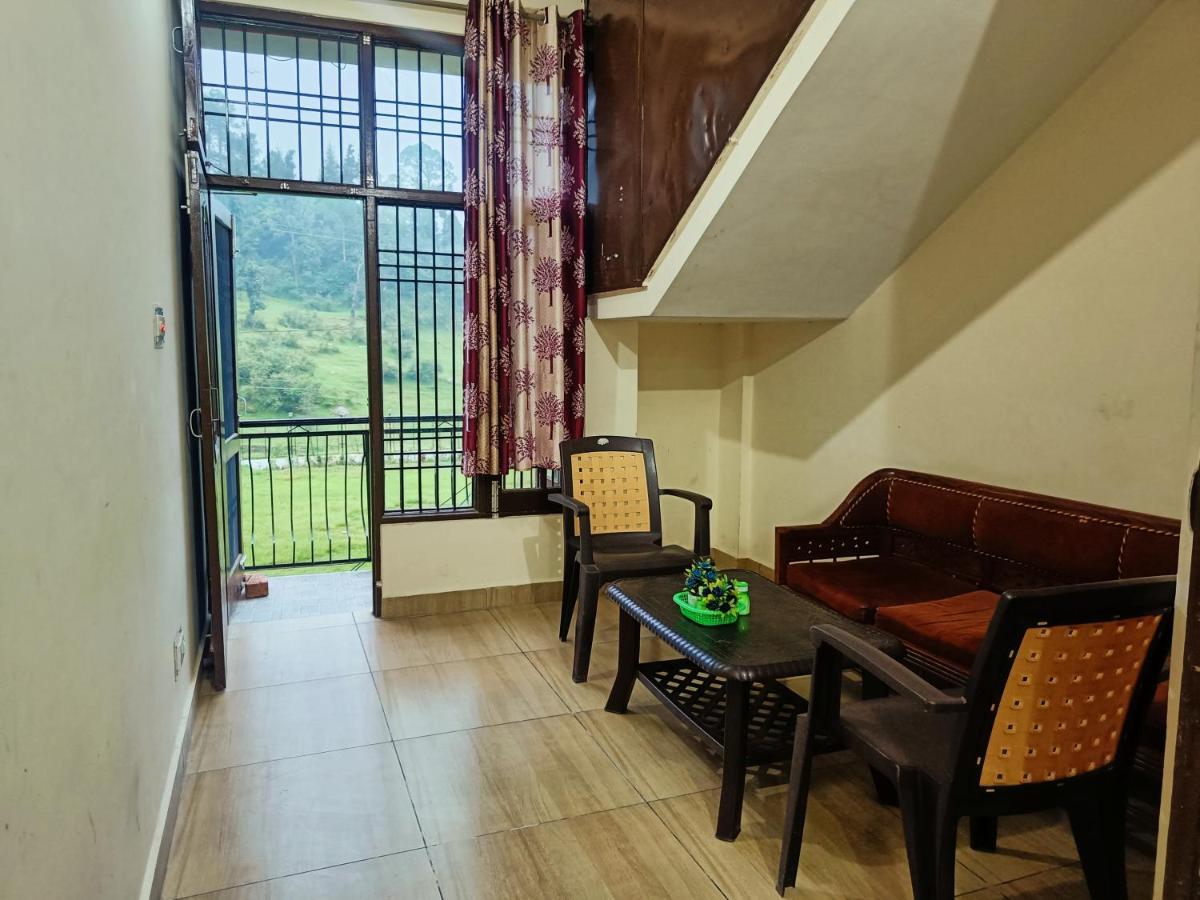 Bholenath Homestay Dalhousie Ngoại thất bức ảnh